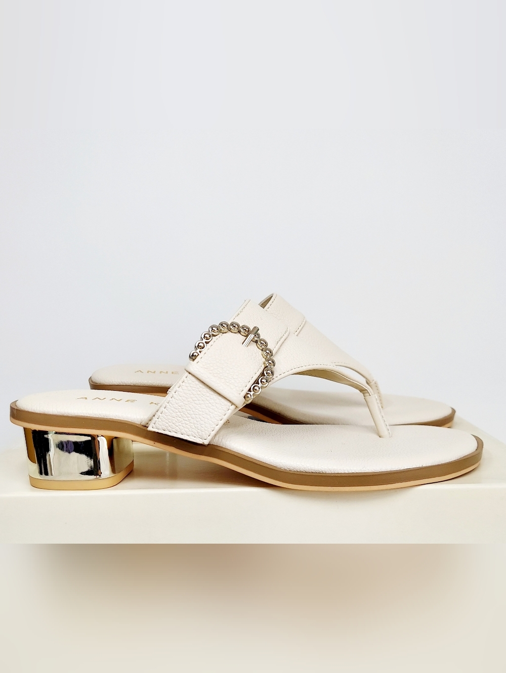 Anne Klein Ivory Thong Iflex Thessy Heel Sandal Women's Size 6.5 NWT Preppy - Picture 3 of 15
